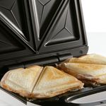 Sandwichera-con-algo